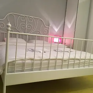Green Apartment דירה